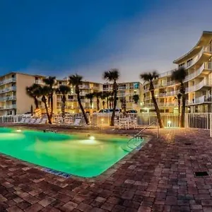 sea-dip-beach-resort.thedaytonabeachhotels.com/